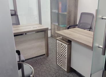 Office 789R+QC  Dubai