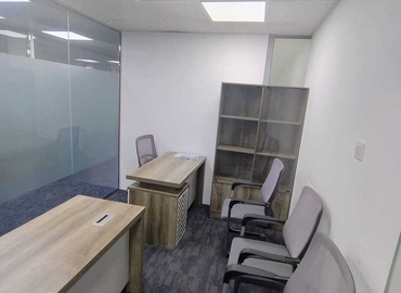 Office 789R+QC  Dubai