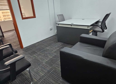 Office Al Masraf Building  Dubai