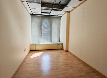 Office Riggat Al Buteen  Dubai