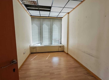 Office Riggat Al Buteen  Dubai