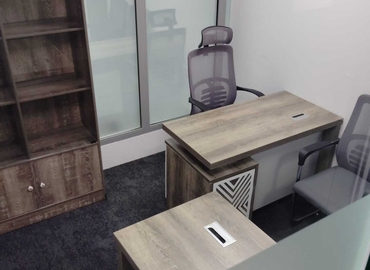 Office 789R+QC  Dubai