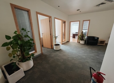 Office Riggat Al Buteen 00000 Dubai