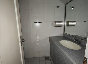 Office Riggat Al Buteen 00000 Dubai