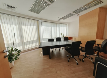 Office Riggat Al Buteen 00000 Dubai