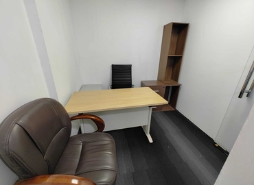 Office 9th Street 10 000 Dubai