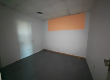 Office Al Karama 00000 Dubai