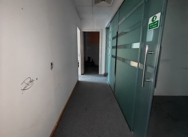 Office Al Karama 00000 Dubai