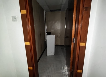 Office Al Karama 00000 Dubai