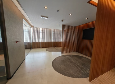 Office Burjuman Metro Station 00000 Dubai