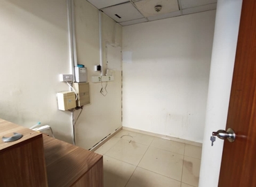 Office Al Garhoud 00000 Dubai