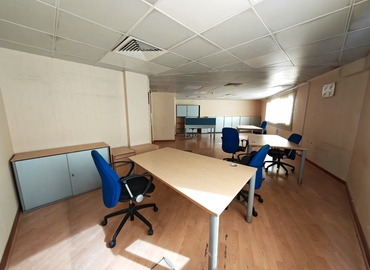 Office Al Garhoud 00000 Dubai