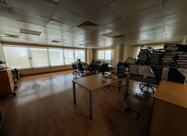 Office Al Garhoud 00000 Dubai