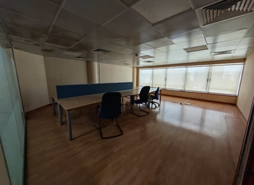 Office Al Garhoud 00000 Dubai