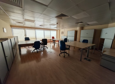 Office Al Garhoud 00000 Dubai