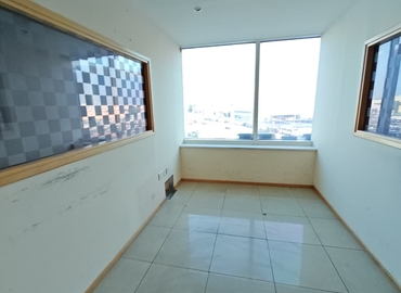 Office Al Muraqqabat 00000 Dubai