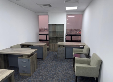 Office 8th St 00000 Dubai