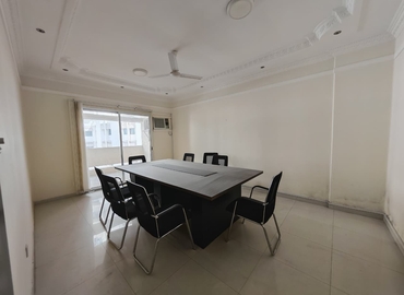 Office Riggat Al Buteen 00000 Dubai