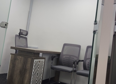 Office Al Masraf Building 00000 Dubai