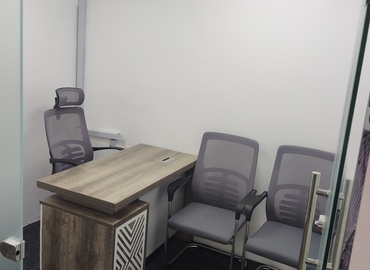 Office Al Masraf Building 00000 Dubai