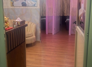 200 m² Store for rent in Dubai, Bur Dubai (00000) - 0 | MatchOffice.com