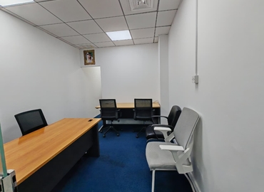 Office Al Masraf Building 00000 Dubai