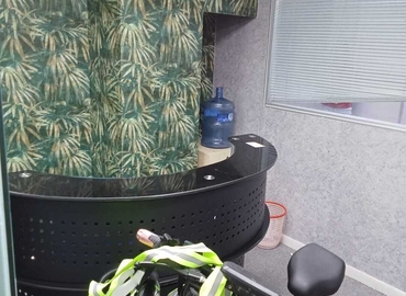 Office Khalid Bin Al Waleed Rd 00000 Dubai