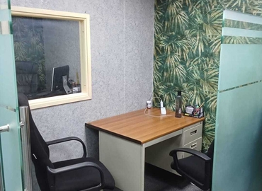 Office Khalid Bin Al Waleed Rd 00000 Dubai