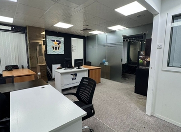 Office Khalid Bin Al Waleed Rd 00000 Dubai