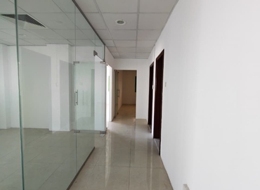 Office Al Muteena 00000 Dubai