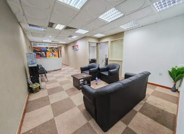 Office Al Garhoud 00000 Dubai