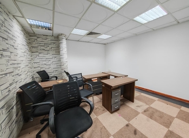 Office Al Garhoud 00000 Dubai