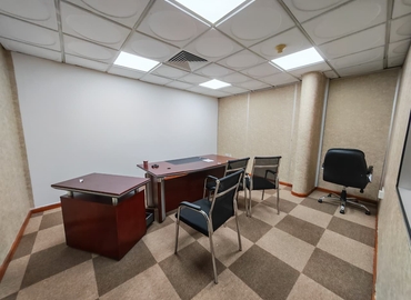 Office Al Garhoud 00000 Dubai