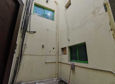 Office Al Muteena 00000 Dubai