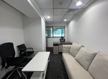 Office Al Garhoud 00000 Dubai