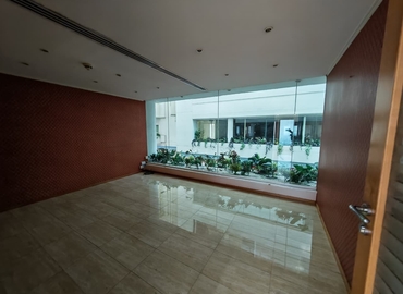 Office Al Muraqqabat Road 1 00000 Dubai