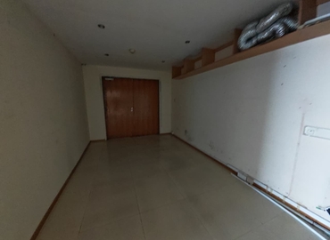 Office Al Muraqqabat Road 1 00000 Dubai