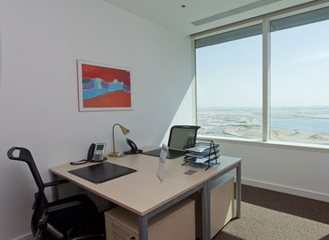 100 m² Business center property for rent in Dubai, 19th Floor (%[postal_code]) - 1 | MatchOffice.com