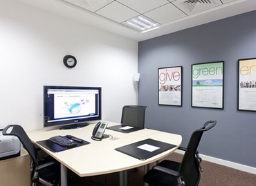 100 m² Business space place available to rent in Dubai, 19th Floor (%[postal_code]) - 2 | MatchOffice