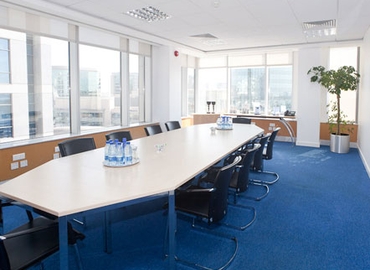 100 m² Business park property up for rent in Dubai, 19th Floor (%[postal_code]) - 4 | MatchOffice.com