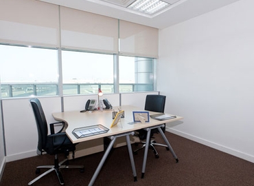 100 m² Business center in Dubai, Dubai BCW - Jafza EWW (%[postal_code]) - 1 | MatchOffice.com