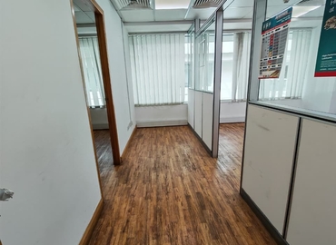 Office Al Muraqqabat 00000 Dubai