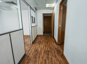 Office Al Muraqqabat 00000 Dubai