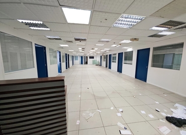 Office Al Muraqqabat 00000 Dubai