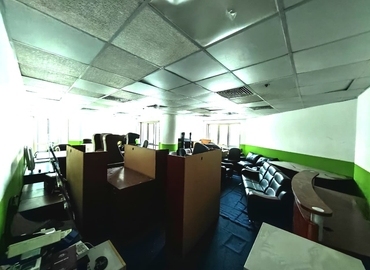 Office Al Maktoum Rd 00000 Dubai