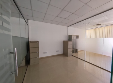 Office Baniyas Square Station 00000 Dubai