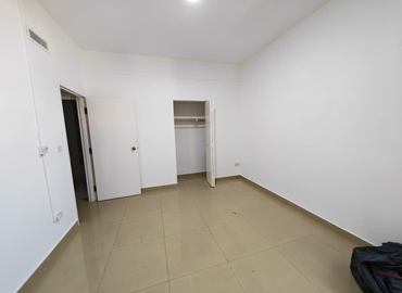 Office Baniyas Square Station 00000 Dubai