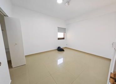 Office Baniyas Square Station 00000 Dubai