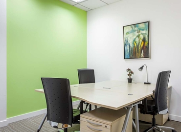 10 m² Shared workspace  in Dubai, Airport Road (0) - 1 | MatchOffice