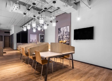 10 m² Shared workspace  in Dubai, Sheikh Zayed Road - Dubai (0) - 5 | MatchOffice.com